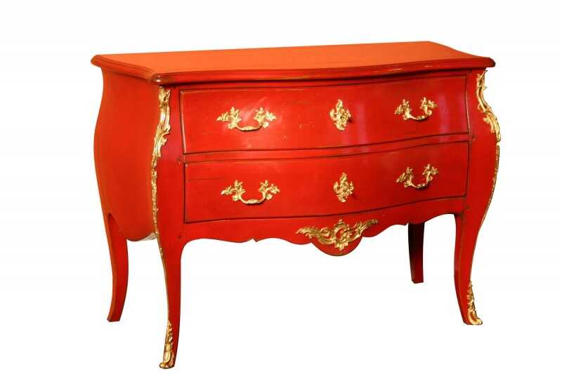 Commode Quilet laquée style Louis XV 