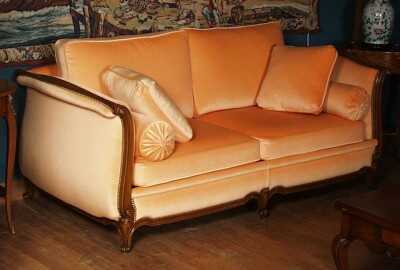 Image Produit Allot Canapé  lit de repos style Louis XV " Beaudry " 0360