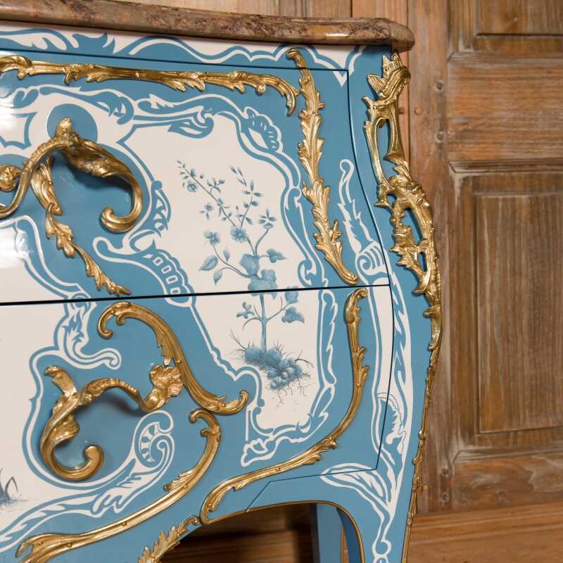 Commode Criaerd style Louis XV