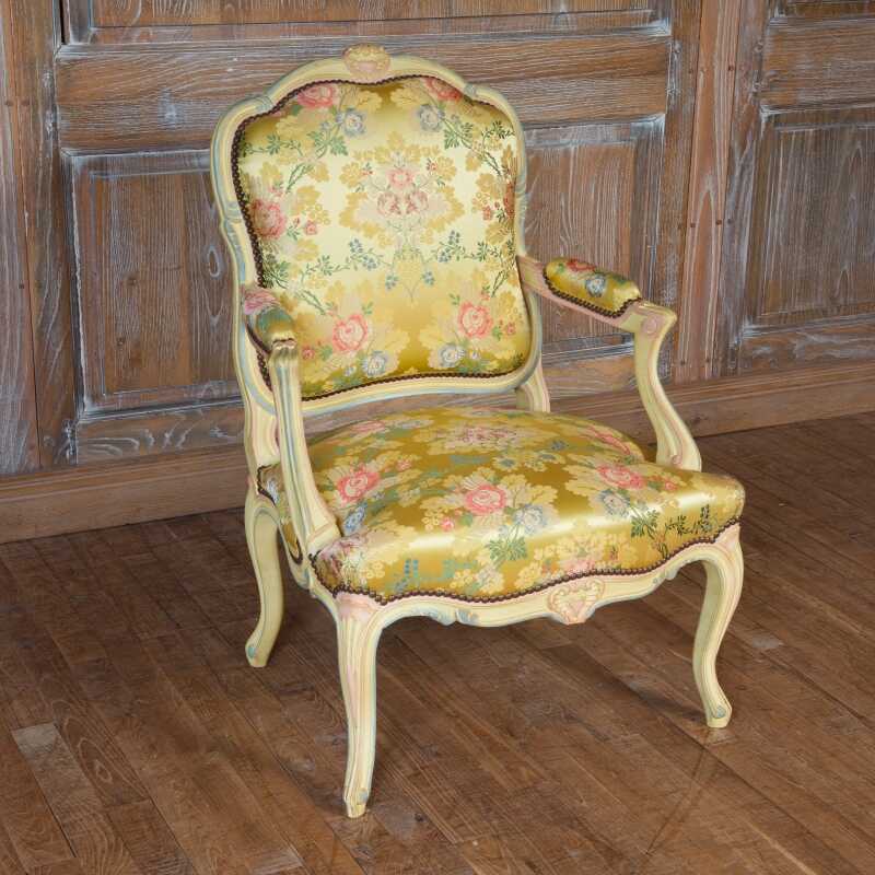 Fauteuil Rochefort style Louis XV