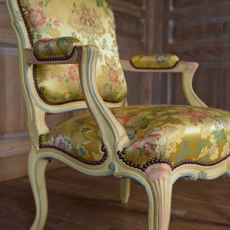 Fauteuil Rochefort style Louis XV