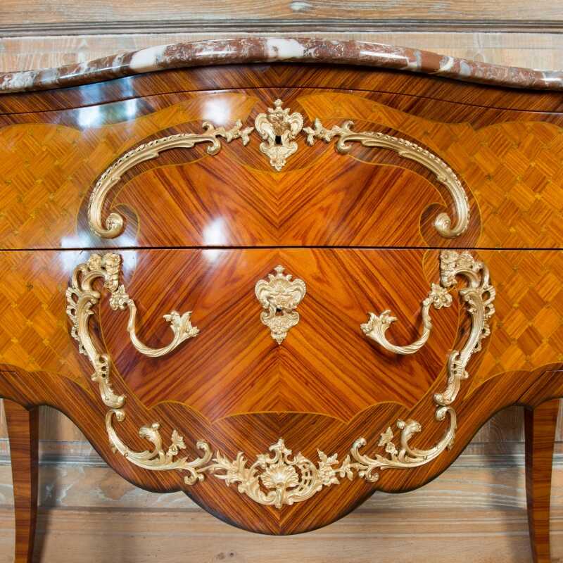 Commode Cressent style Louis XV 