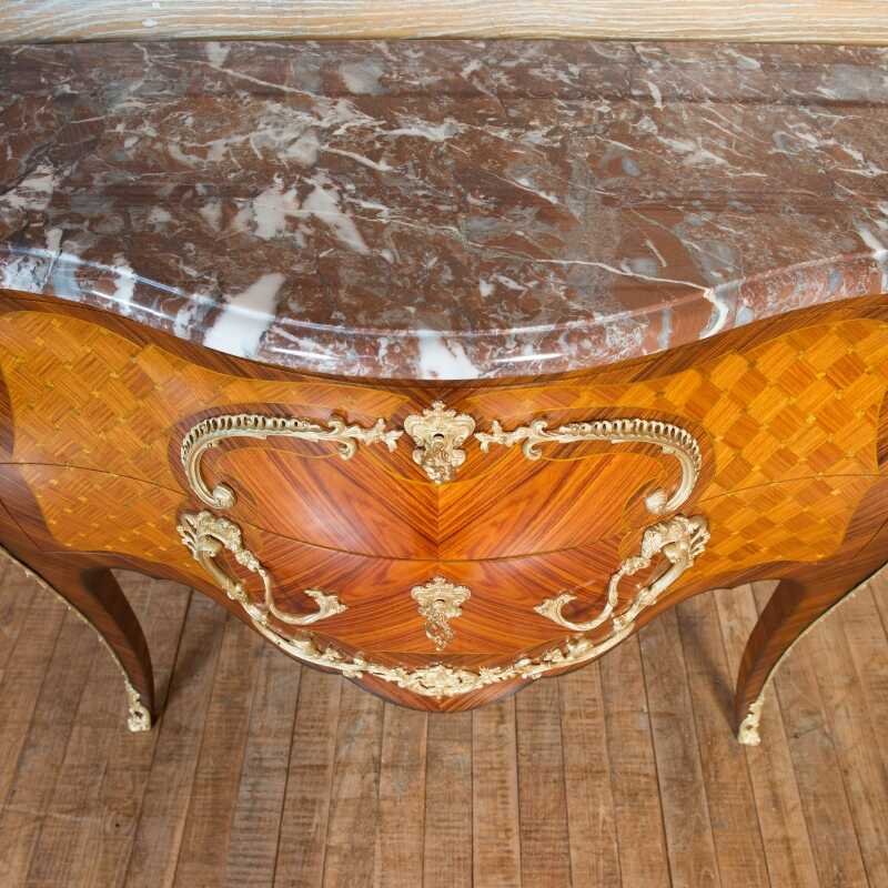 Commode Cressent style Louis XV 