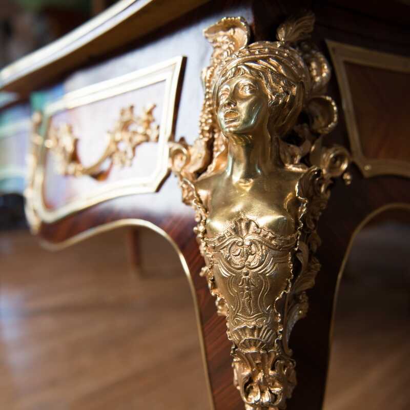 Bureau Cressent de style Louis XV 