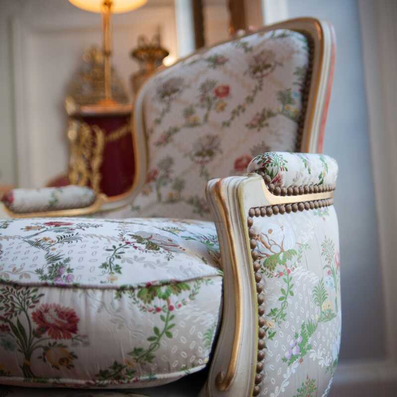 Bergère Ancelet style Louis XV 