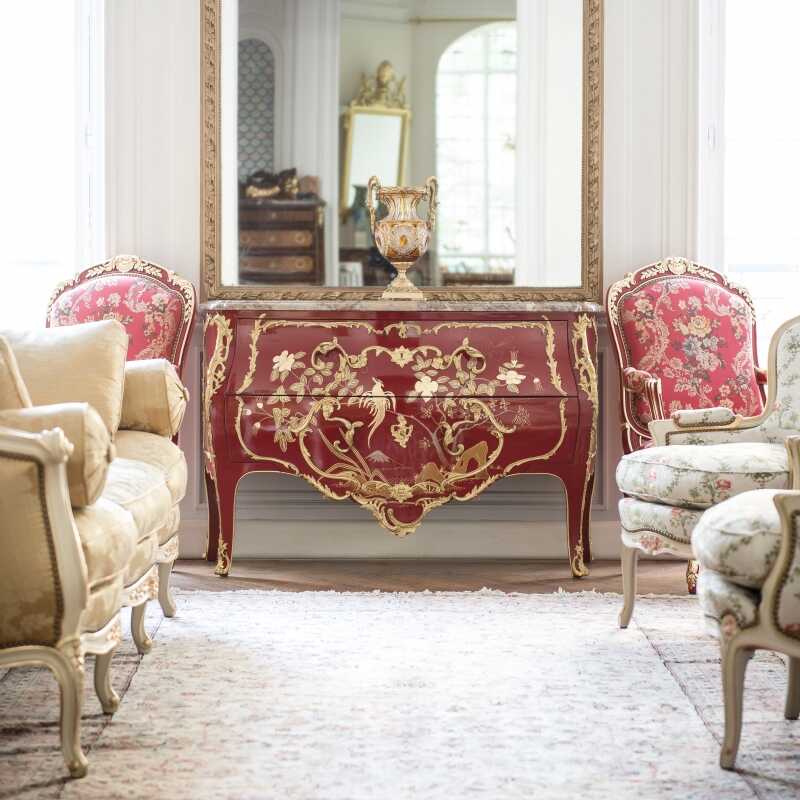 Commode Delorme rouge Laque de Chine