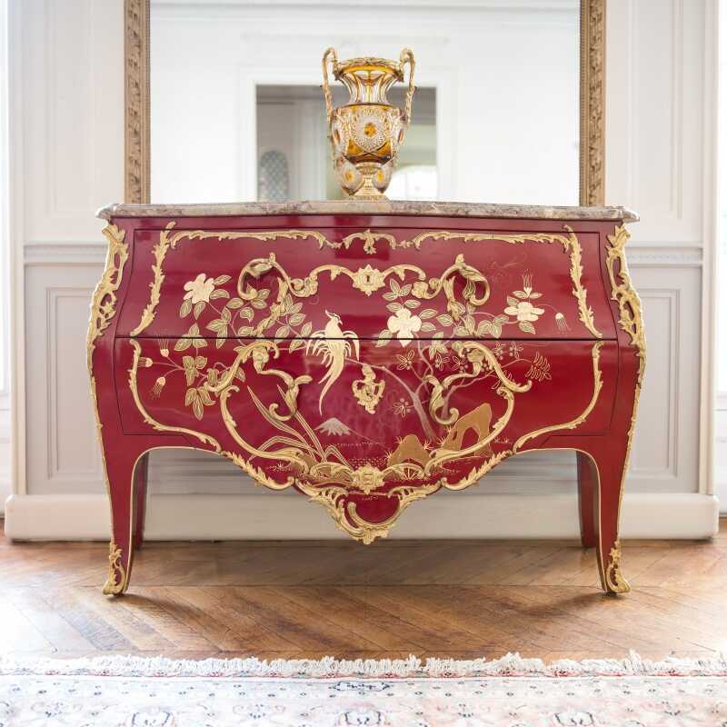 Commode Delorme rouge Laque de Chine