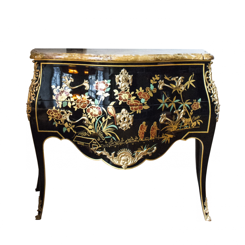 Commode de style Louis XV Roussel