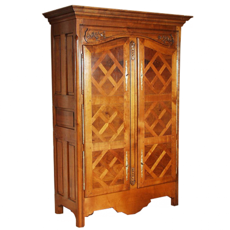 Armoire Malouine style Louis XIII