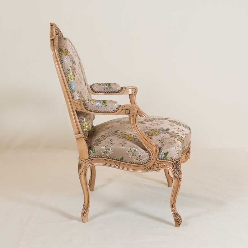 Fauteuil Tilliard à coeur style Louis XV 